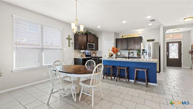 428 Kings Way, Cibolo, TX 78108