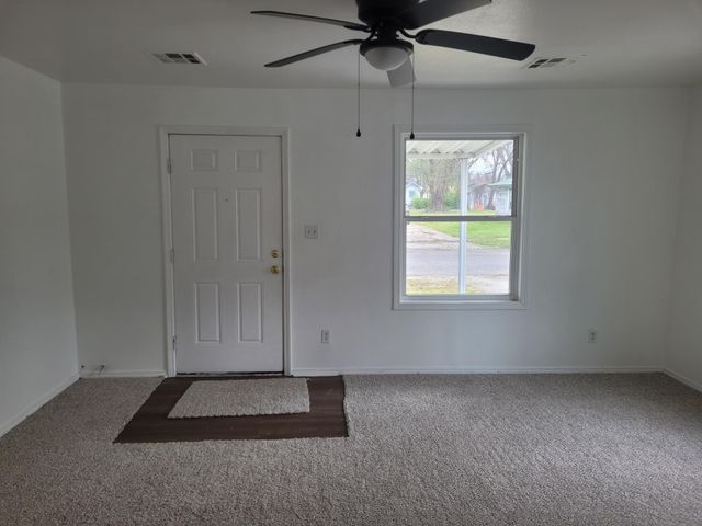 603 I Street NW, Miami, OK 74354