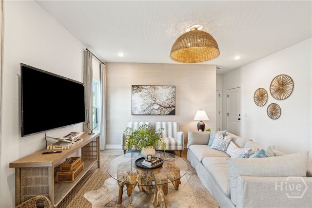 303 Kingswood Circle, Savannah, GA 31302