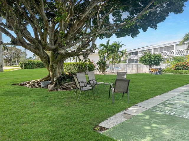 331 TEQUESTA Drive 216, Tequesta, FL 33469
