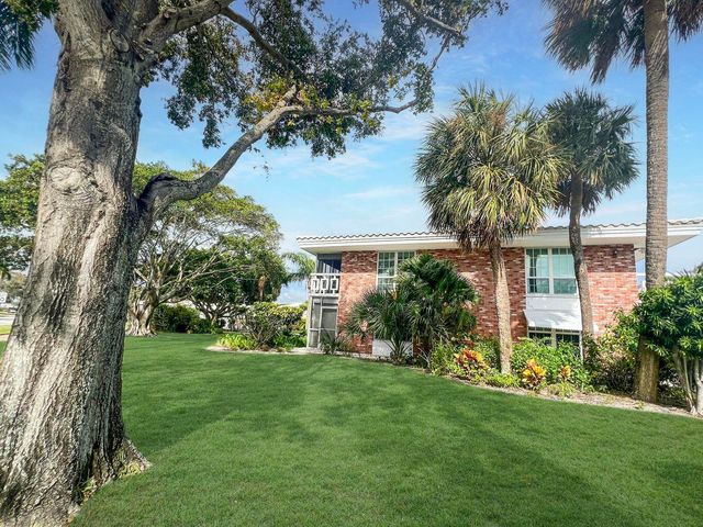 331 TEQUESTA Drive 216, Tequesta, FL 33469