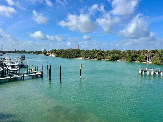 331 TEQUESTA Drive 216, Tequesta, FL 33469