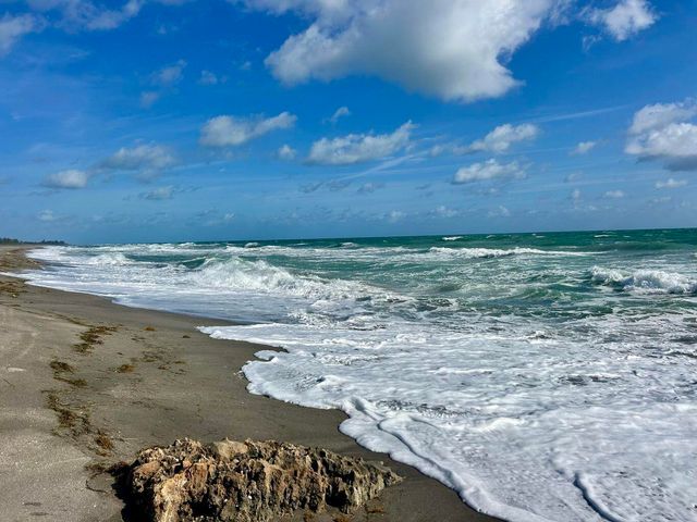 331 TEQUESTA Drive 216, Tequesta, FL 33469