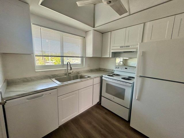 331 TEQUESTA Drive 216, Tequesta, FL 33469