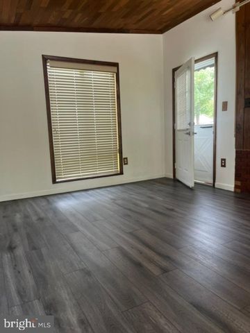 14510 DARBYDALE AVE, Woodbridge, VA 22193