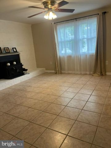 14510 DARBYDALE AVE, Woodbridge, VA 22193
