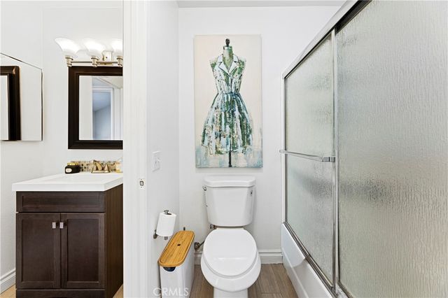 24392 Acaso 8, Laguna Hills, CA 92656