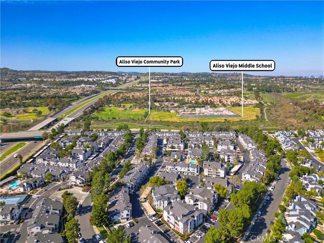 24392 Acaso 8, Laguna Hills, CA 92656