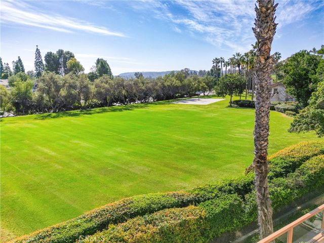 24392 Acaso 8, Laguna Hills, CA 92656
