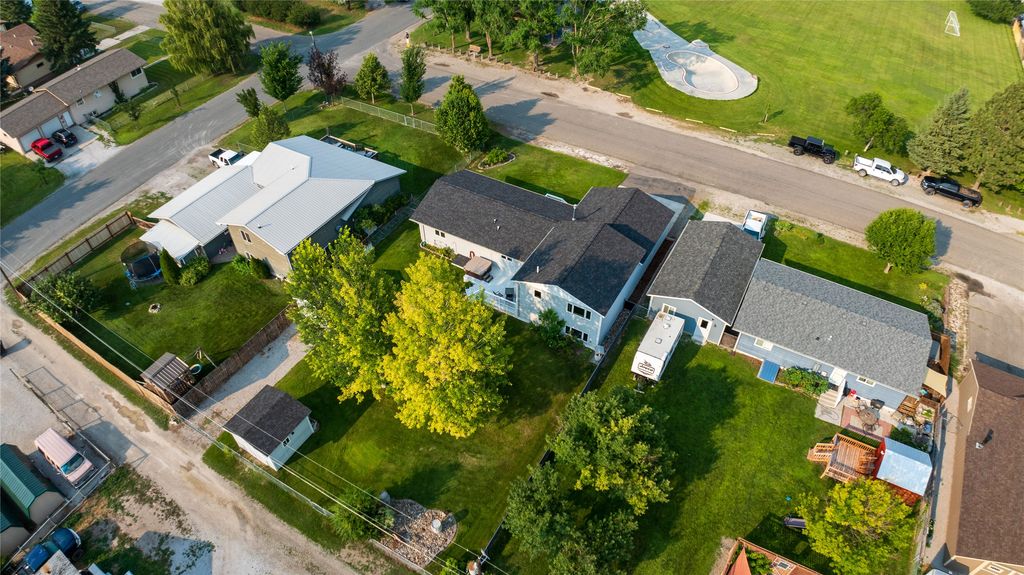 408 S Walnut Street, Townsend, MT 59644 photo 3