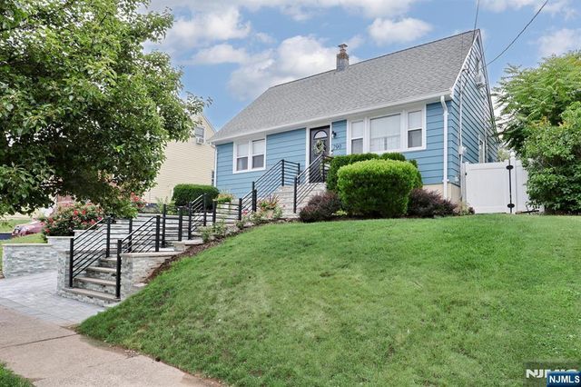 290 Malcolm Avenue, Garfield, NJ 07026