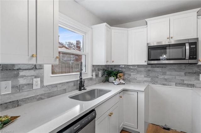 1606 Maple Ridge Court, Greensboro, NC 27455