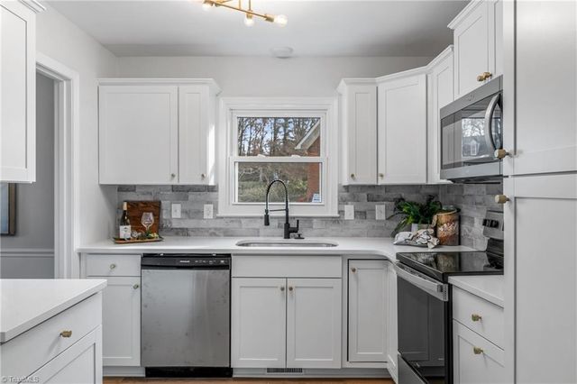 1606 Maple Ridge Court, Greensboro, NC 27455