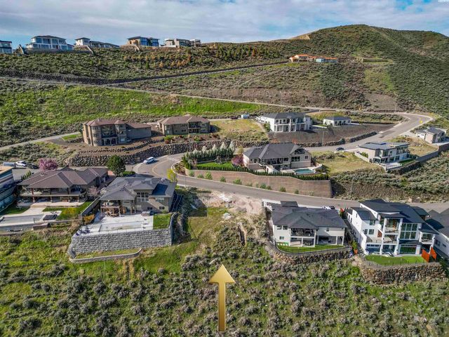 2420 Morency Drive, Richland, WA 99352