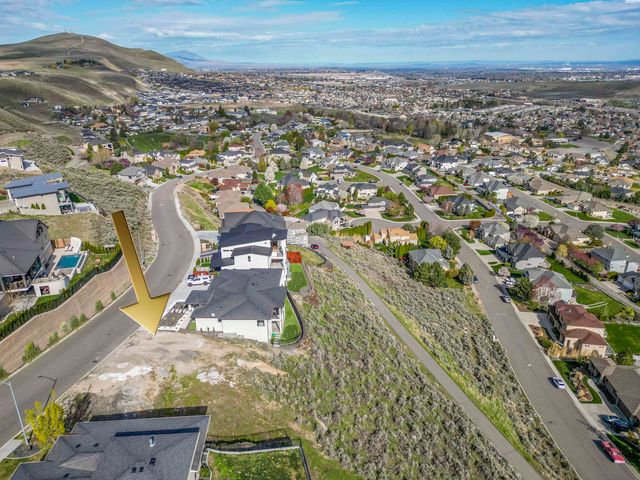 2420 Morency Drive, Richland, WA 99352