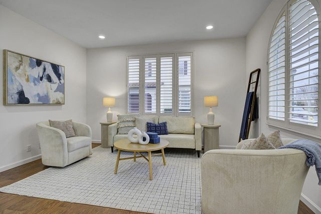 9827 Belladonna Dr, San Ramon, CA 94582