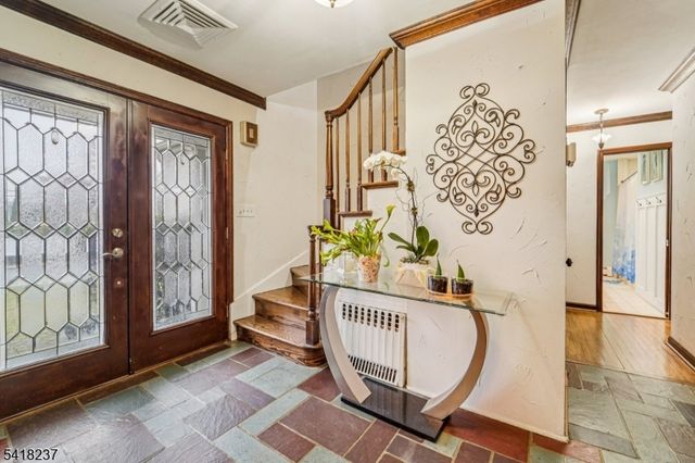 51 Catherine St, Bloomingdale Boro, NJ 07403