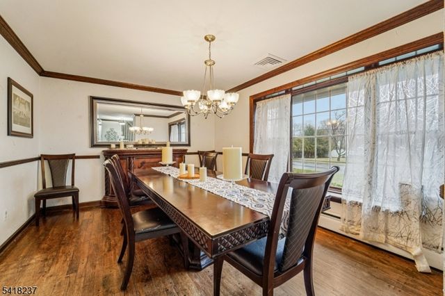 51 Catherine St, Bloomingdale Boro, NJ 07403