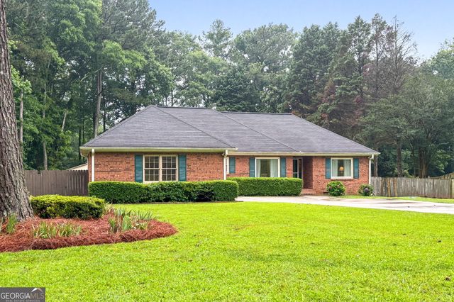 7972 Woods Lane, Jonesboro, GA 30236
