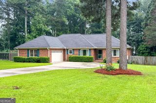 7972 Woods Lane, Jonesboro, GA 30236