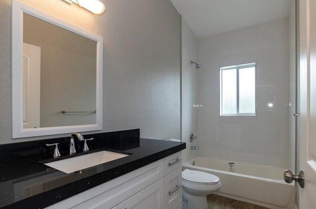 1140 NW 1ST Avenue, Fort Lauderdale, FL 33311
