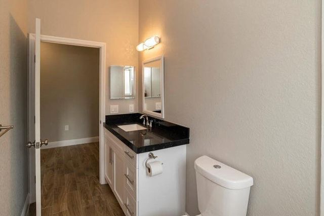 1140 NW 1ST Avenue, Fort Lauderdale, FL 33311