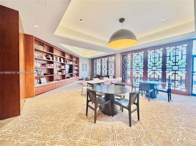 11113 Biscayne Blvd 351, Miami, FL 33181