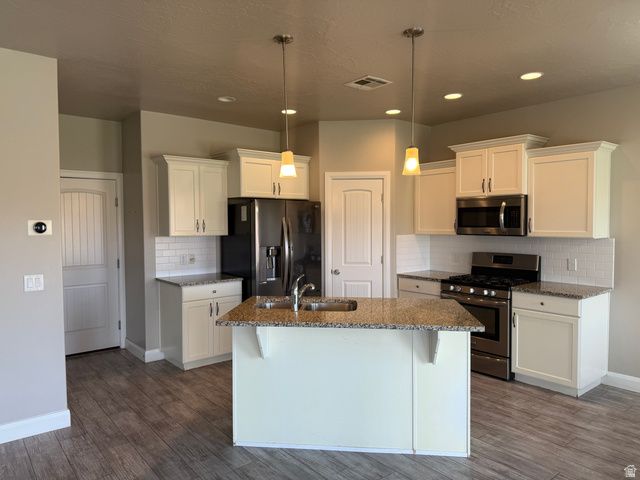 3677 E ARCHTURUS DR, St. George, UT 84790