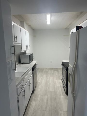 3850 Washington Street 703, Hollywood, FL 33021