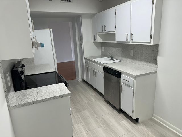 3850 Washington Street 703, Hollywood, FL 33021