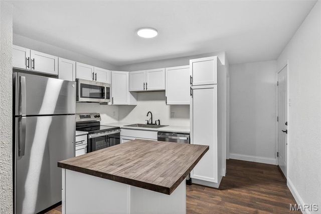 403 S Adams Street, Festus, MO 63028