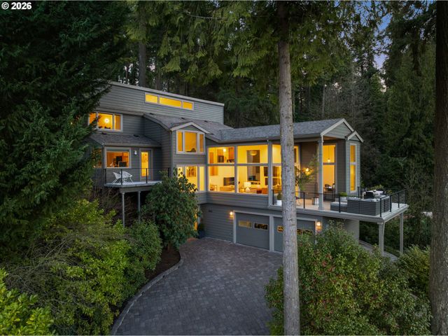 1666 LAKE FRONT Rd, Lake Oswego, OR 97034