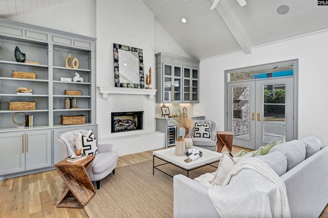 5232 Lakeshore Drive, Columbia, SC 29206