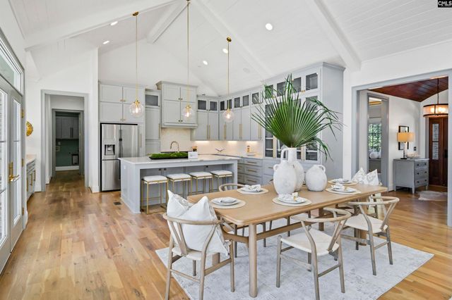 5232 Lakeshore Drive, Columbia, SC 29206