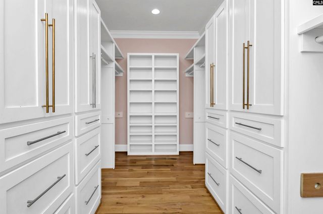 5232 Lakeshore Drive, Columbia, SC 29206