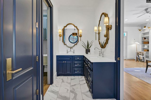 5232 Lakeshore Drive, Columbia, SC 29206