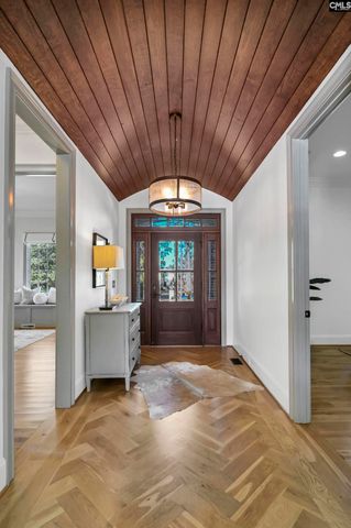 5232 Lakeshore Drive, Columbia, SC 29206