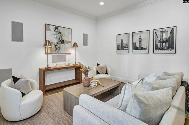 5232 Lakeshore Drive, Columbia, SC 29206