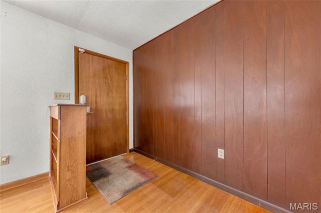 2113 S Main Street, Dupo, IL 62239