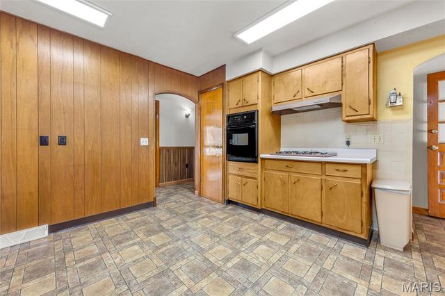 2113 S Main Street, Dupo, IL 62239