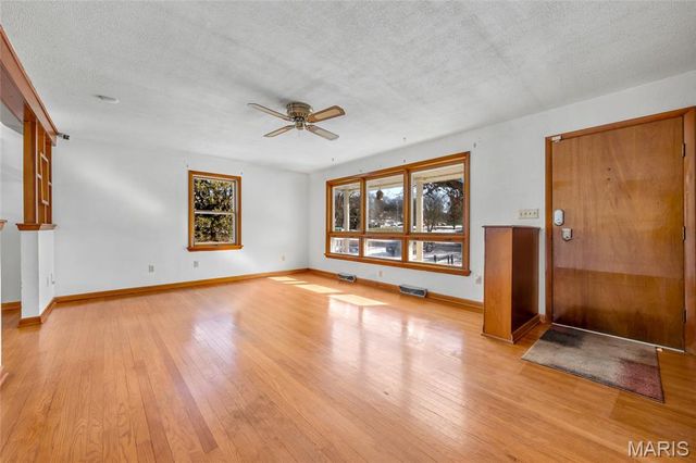 2113 S Main Street, Dupo, IL 62239