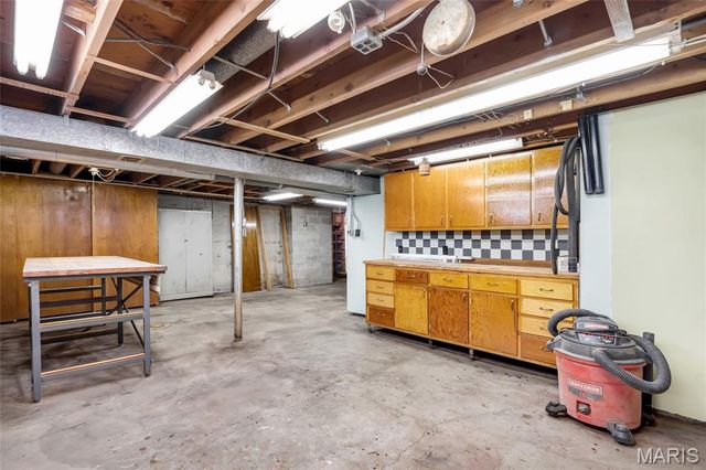 2113 S Main Street, Dupo, IL 62239