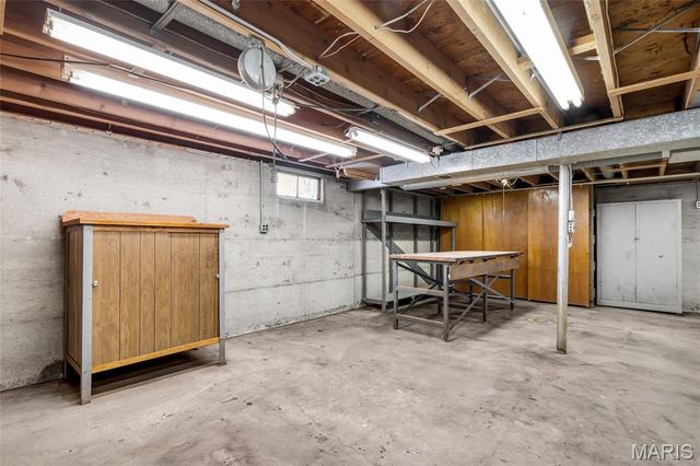 2113 S Main Street, Dupo, IL 62239