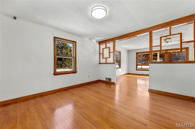 2113 S Main Street, Dupo, IL 62239