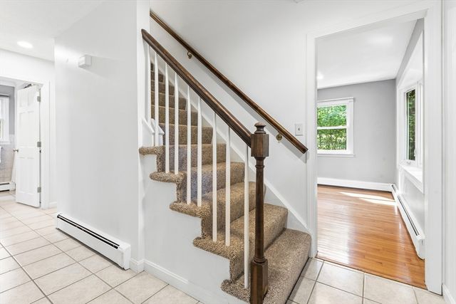 7 Sharon Ave, Norfolk, MA 02056