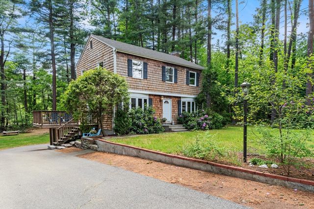 7 Sharon Ave, Norfolk, MA 02056