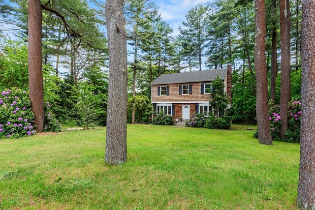 7 Sharon Ave, Norfolk, MA 02056