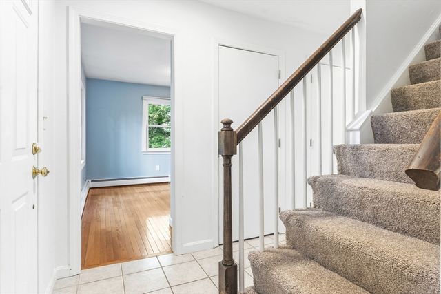 7 Sharon Ave, Norfolk, MA 02056