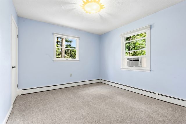 7 Sharon Ave, Norfolk, MA 02056