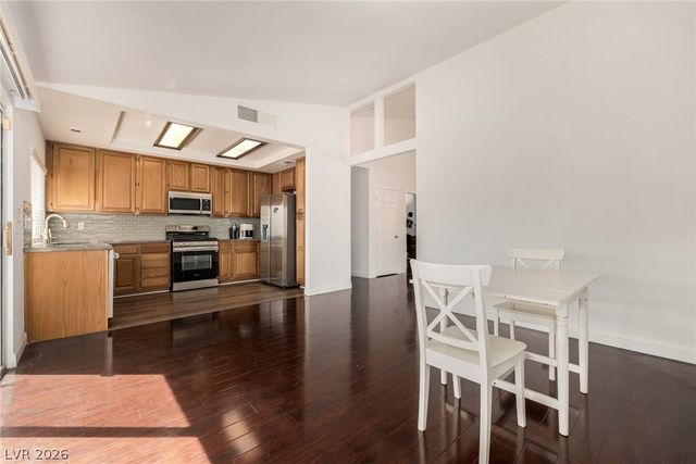 1317 Blue View Court, North Las Vegas, NV 89031